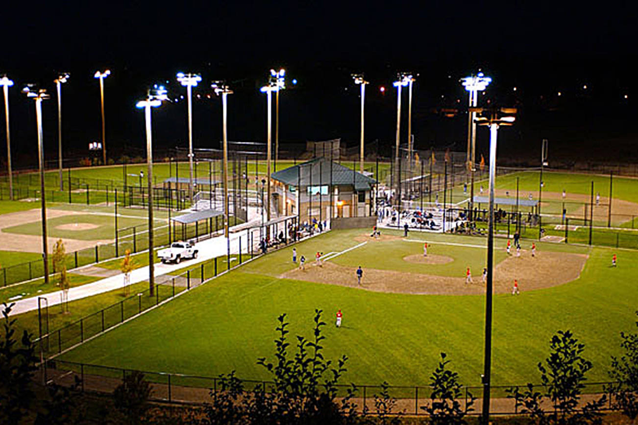 Phil Johnson Ballfields In Everett To Get 4 65m Renovation Heraldnet Com