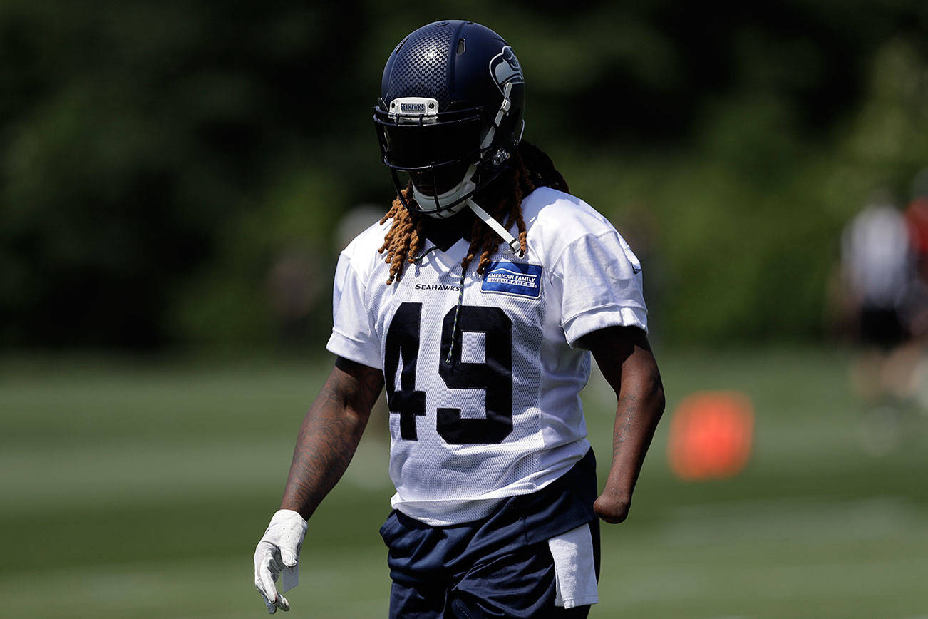 Shaquem Griffin having 'fun' again after position switch