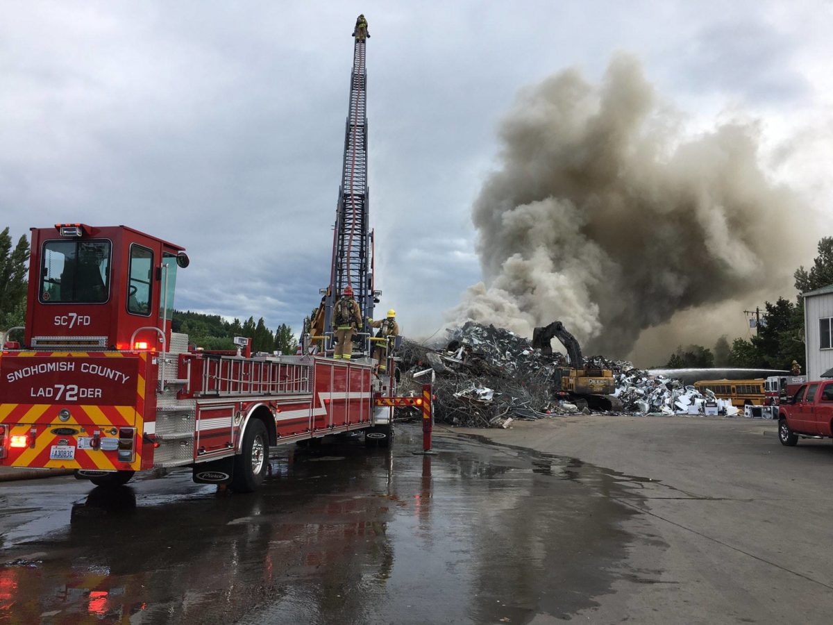Styrofoam, rubber and more burn in Woodinville scrap fire