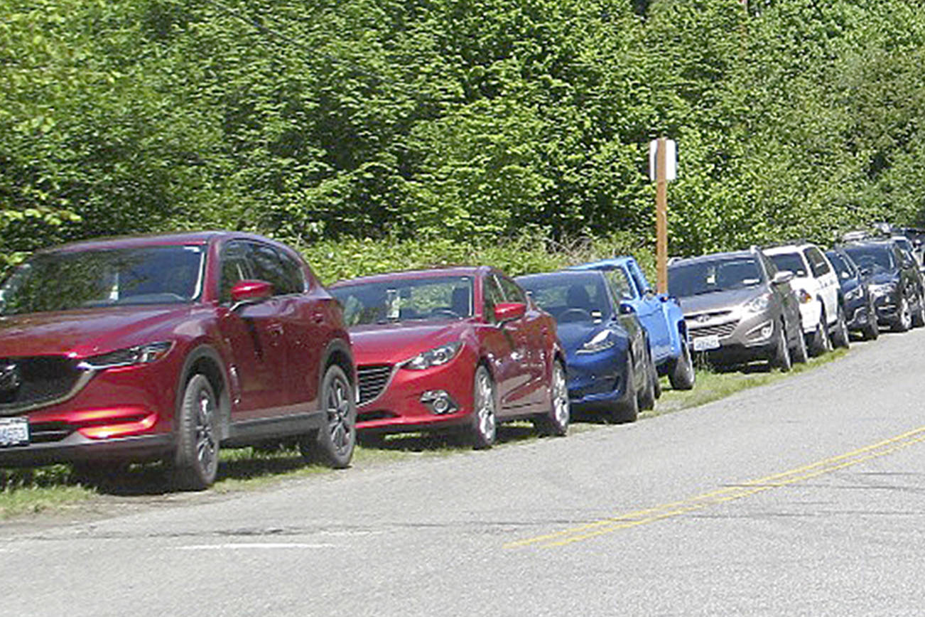 Panel vote backs more parking for Wallace Falls State Park