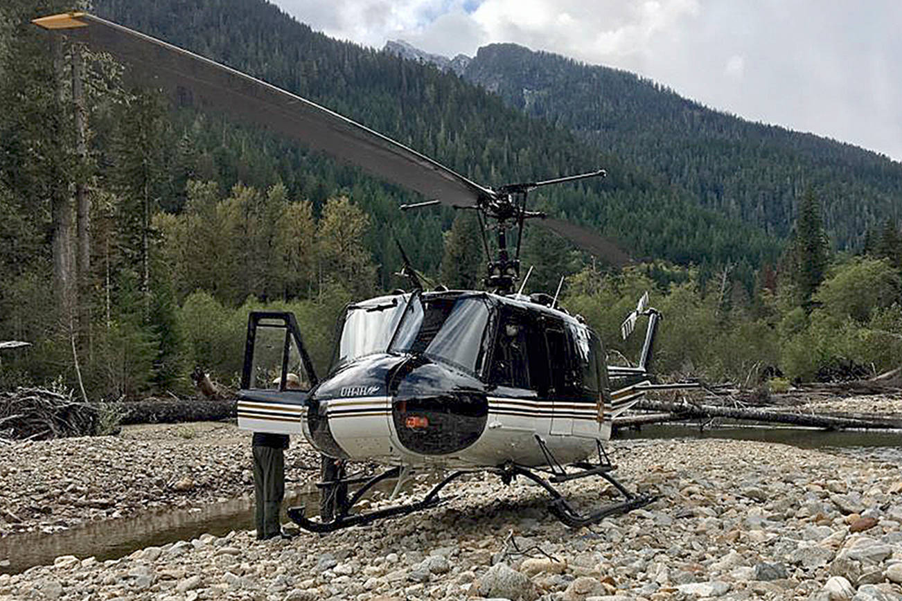 2 hikers saved in separate rescues west of Glacier Peak