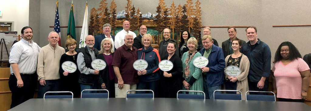 Mill Creek Great Garden Award recipients at a City Council meeting (Submitted photo)
