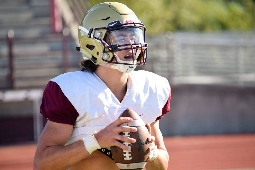 Jared Taylor and Lakewood travel north to face Lynden in a Northwest 2A Sky Division showdown of top-10 teams. (Katie Webber / The Herald)
