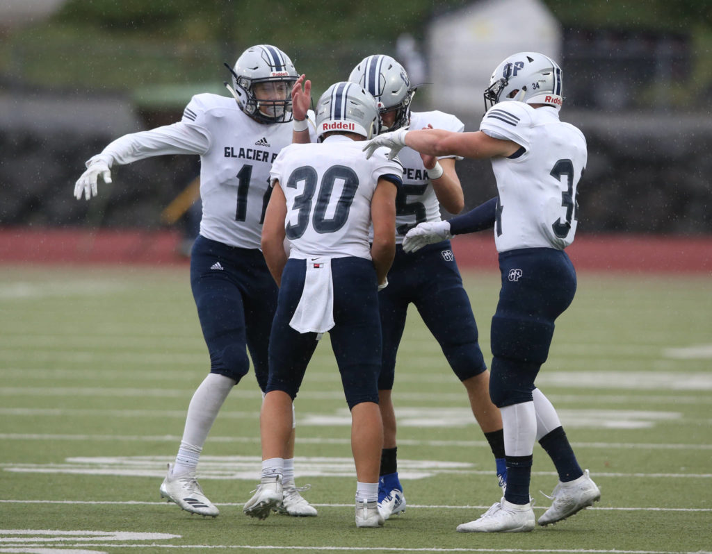 Glacier Peak took on Cascade in football at Everett Memorial Stadium on Friday, Oct. 4, 2019 in Everett, Wash. (Andy Bronson / The Herald)
