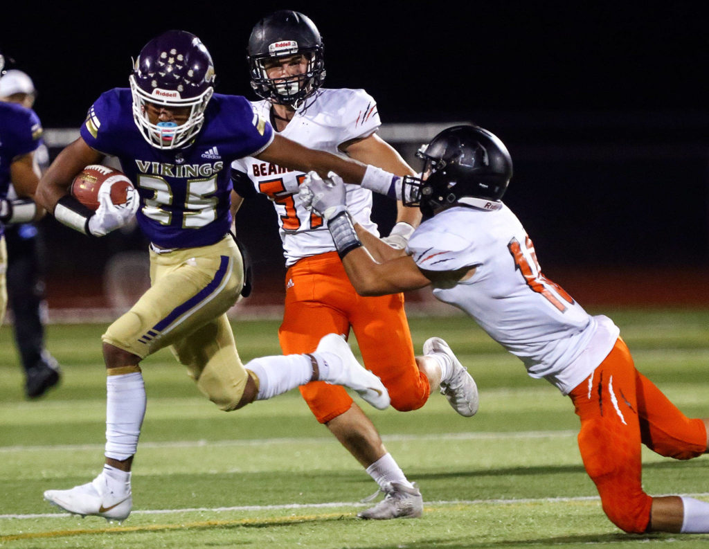 Top-ranked Lake Stevens travels to face Glacier Peak in a Wesco 4A showdown of unbeatens. (Kevin Clark / The Herald)
