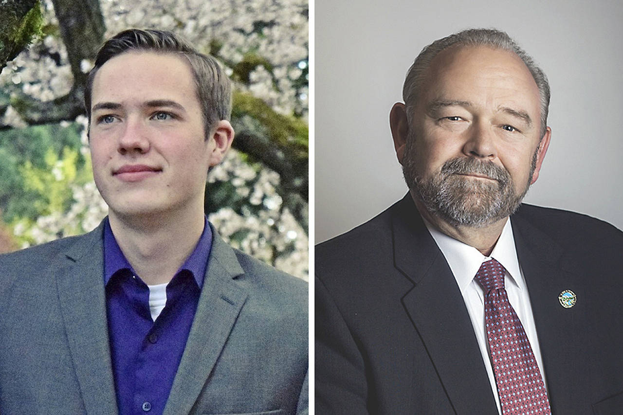 Russell Wiita (left) is challenging incumbent John Seehuus to be mayor of Sultan.