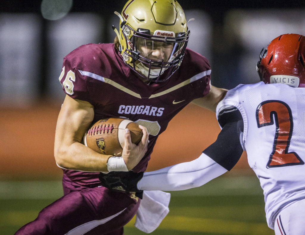 Jared Taylor accounted for five touchdowns — three rushing and two passing — to lead Lakewood past Archbishop Murphy. (Olivia Vanni / The Herald)
