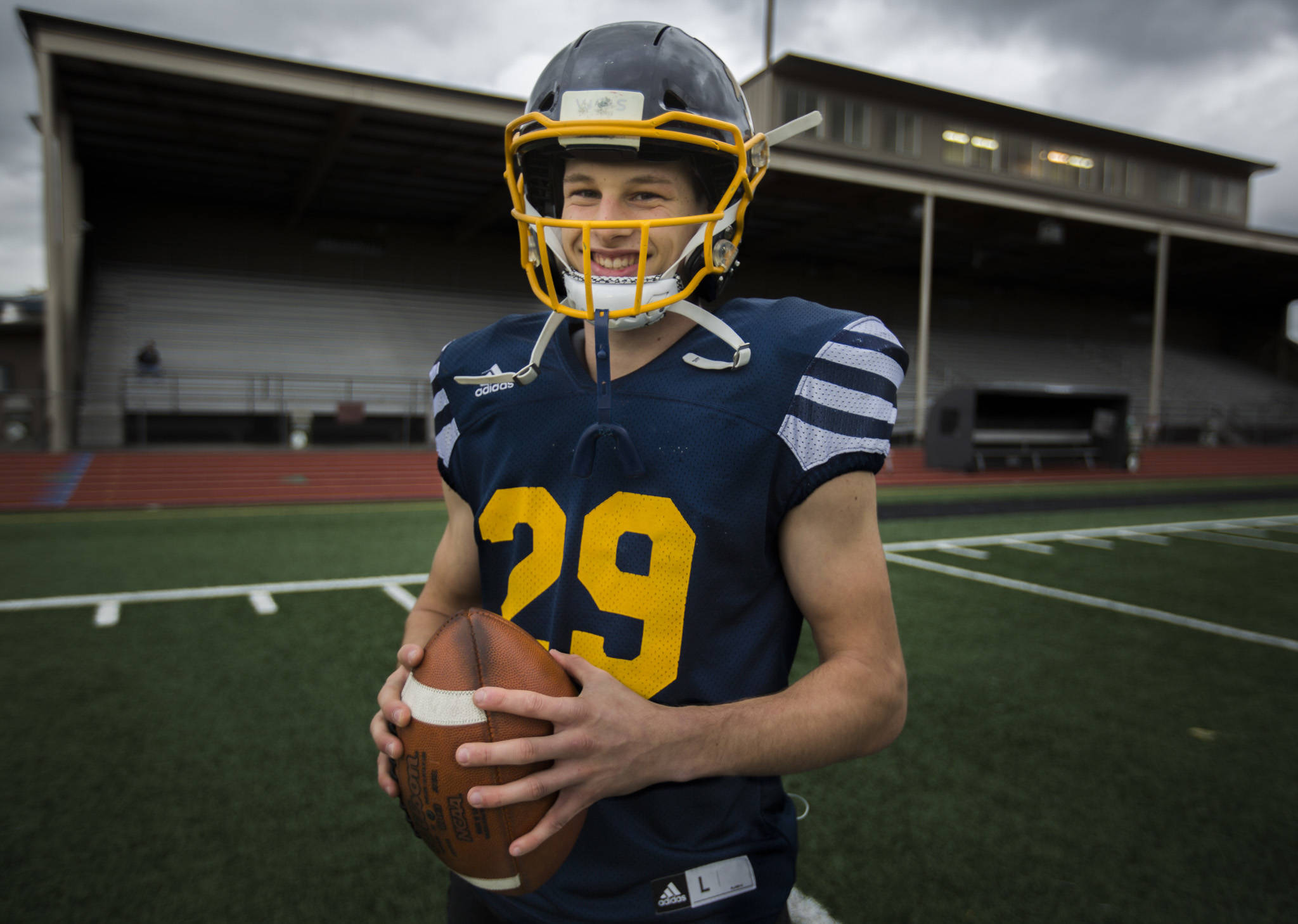 Quarterback Jackson Cole at Mariner High School on Thursday, Oct. 17, 2019 in Everett, Wash. (Olivia Vanni / The Herald)