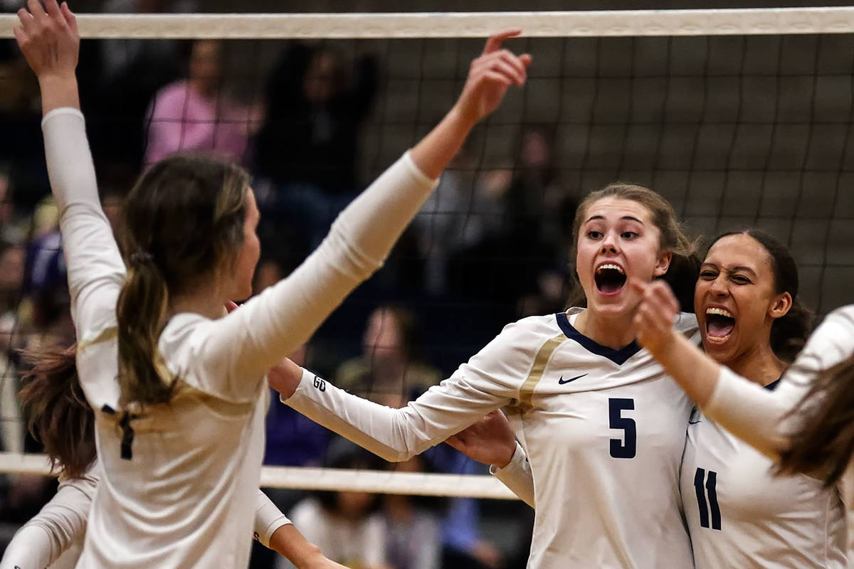 Arlington clinches Wesco 3A/2A volleyball crown