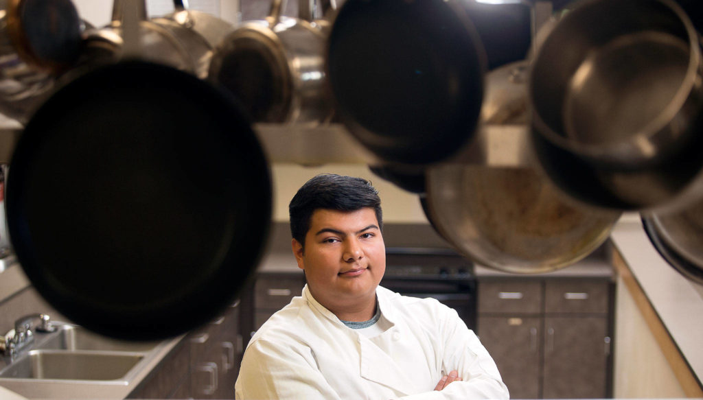 Senior Jorge Ortiz in the Chef’s room at Lynnwood High School on Friday, Nov. 8, 2019 in Lynnwood, Wash. (Andy Bronson / The Herald)
