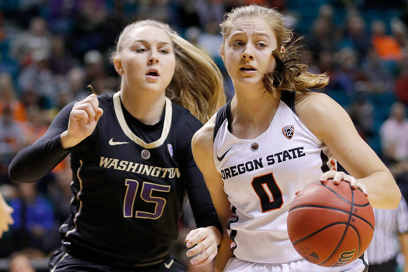 Lynnwood High School graduate Mikayla Pivec and her Oregon State women were just nosed by King’s High School grad Corey Kispert and the Gonzaga men in this week’s Seattle Sidelines poll. (AP Photo/John Locher)