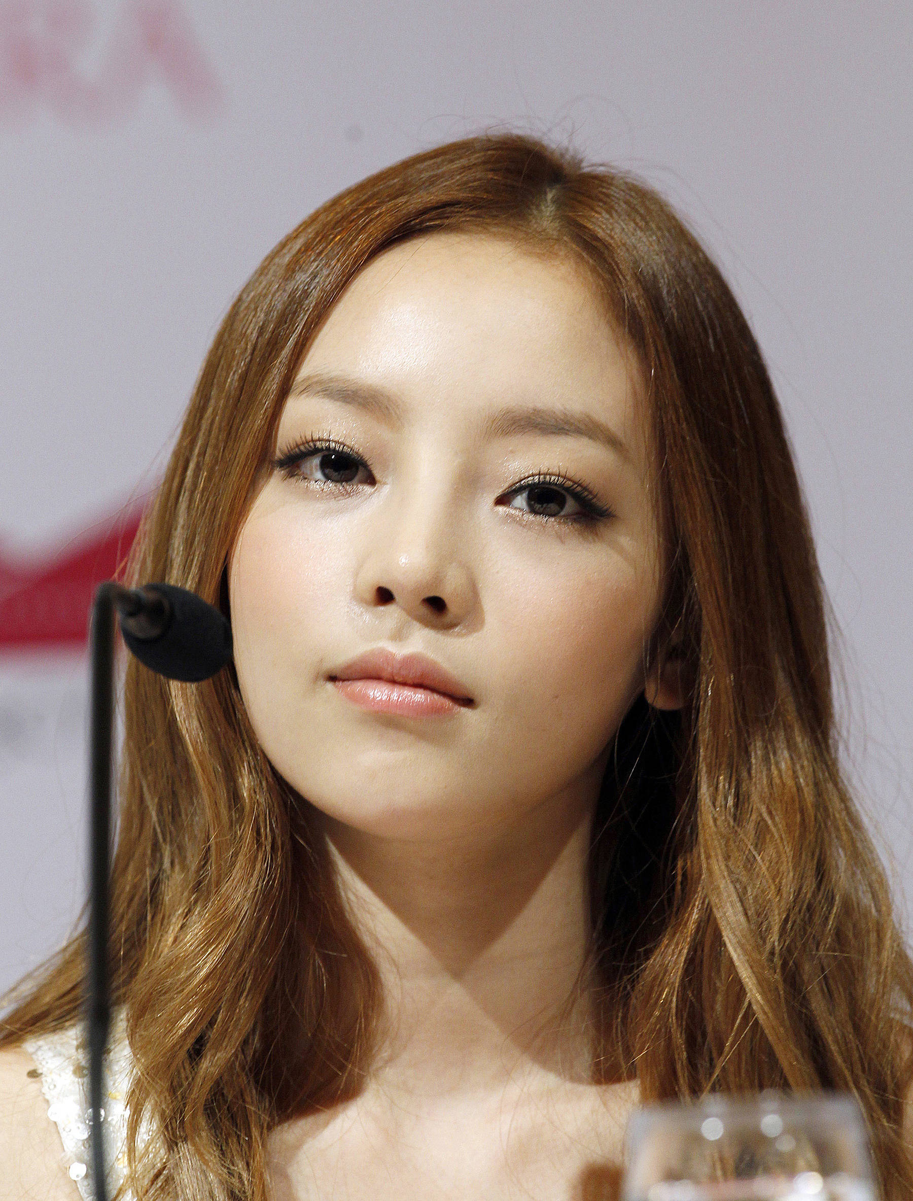 K Pop Star Goo Hara’s Death Highlights Pressures On Female Stars