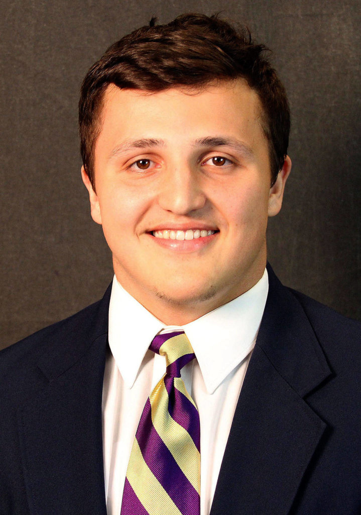 University of Washington linebacker Ben Hines.
