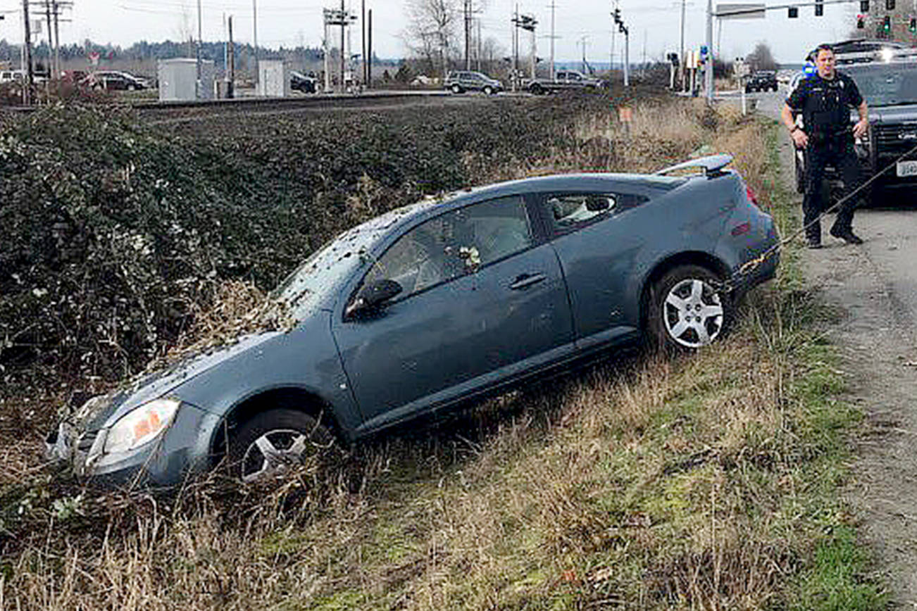 Christmas Day police chase lasted 11 miles, ended in crash