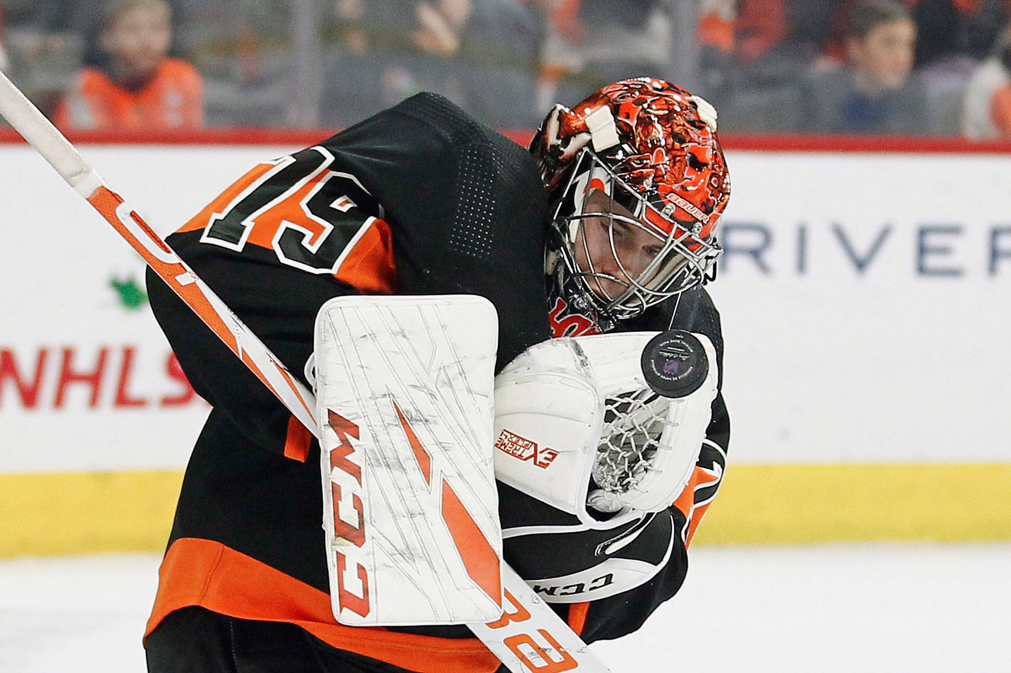 Confident Carter Hart says bring on the playoff pressure