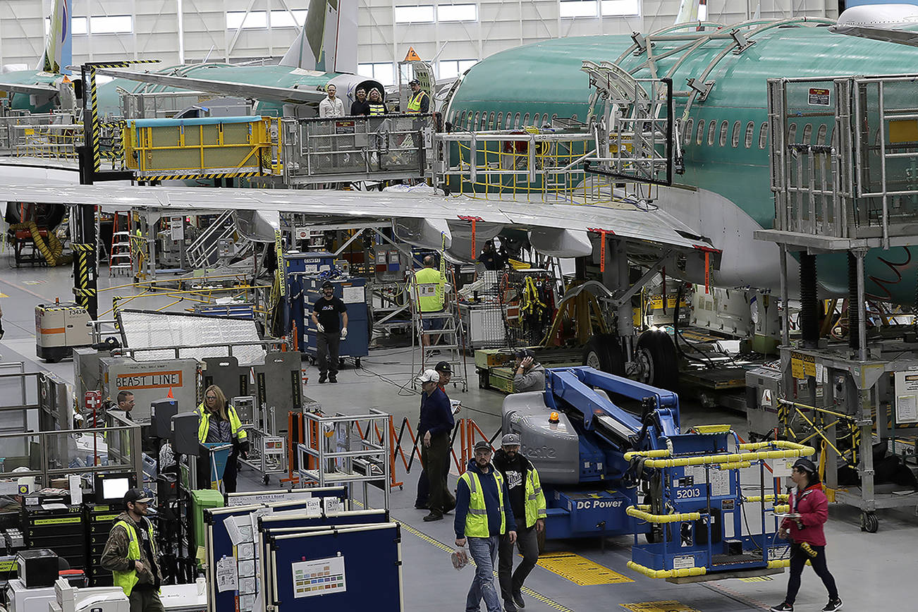 Boeing will reassign some Renton employees to Everett plant