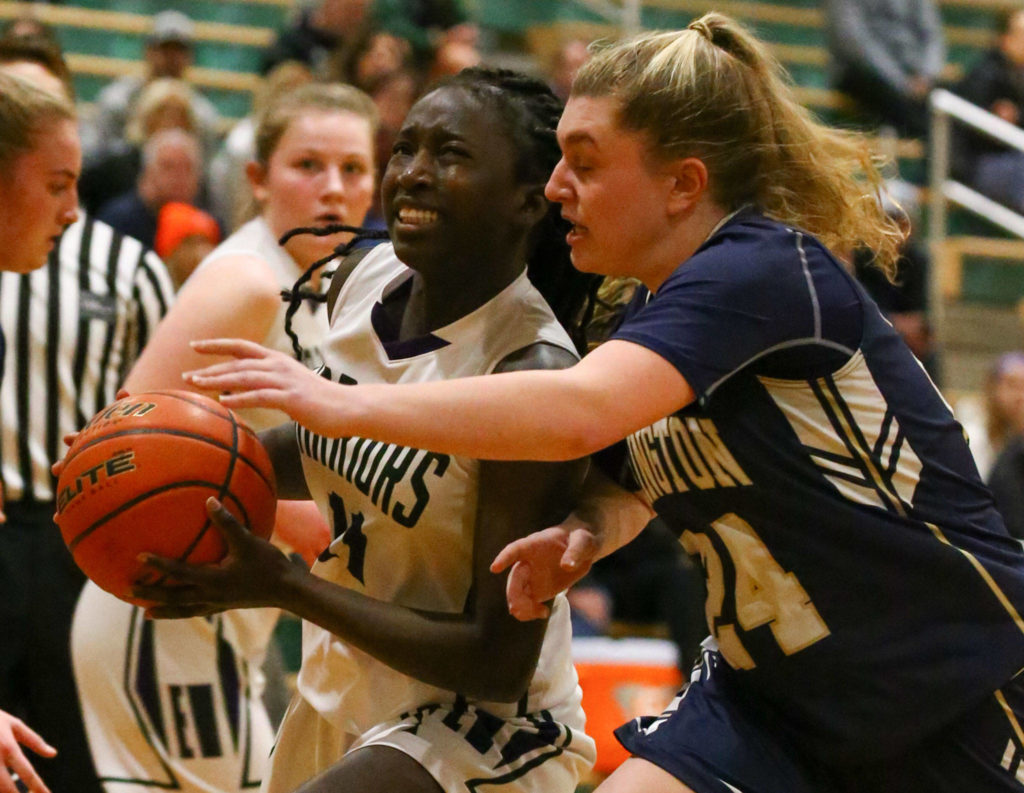 Arlington defeated Edmonds-Woodway 60-34 Thursday evening at Edmonds-Woodway High School on January 16, 2020. (Kevin Clark / The Herald)
