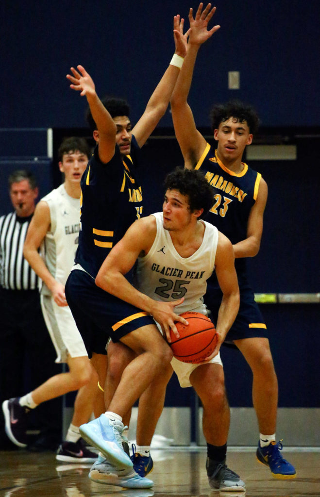 Glacier Peak defeated Mariner, 55-49, in a Wesco 4A boys basketball game Monday evening at Glacier Peak High School in Snohomish. (Kevin Clark / The Herald)
