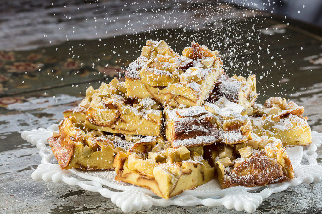 Baked French toast can be prepped ahead and left in the fridge until you’re ready to cook it. (Zbigniew Bzdak / Chicago Tribune)
