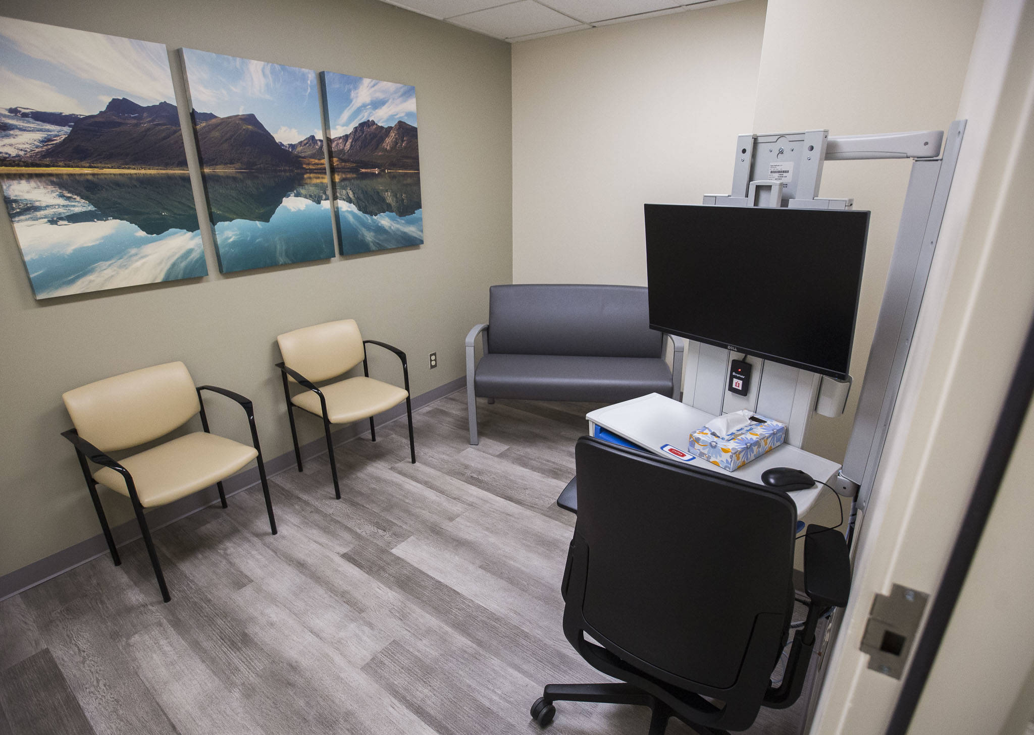 The interior of one of the four consultation rooms at Providence’s Behavioral Health Urgent Care. (Olivia Vanni / The Herald)