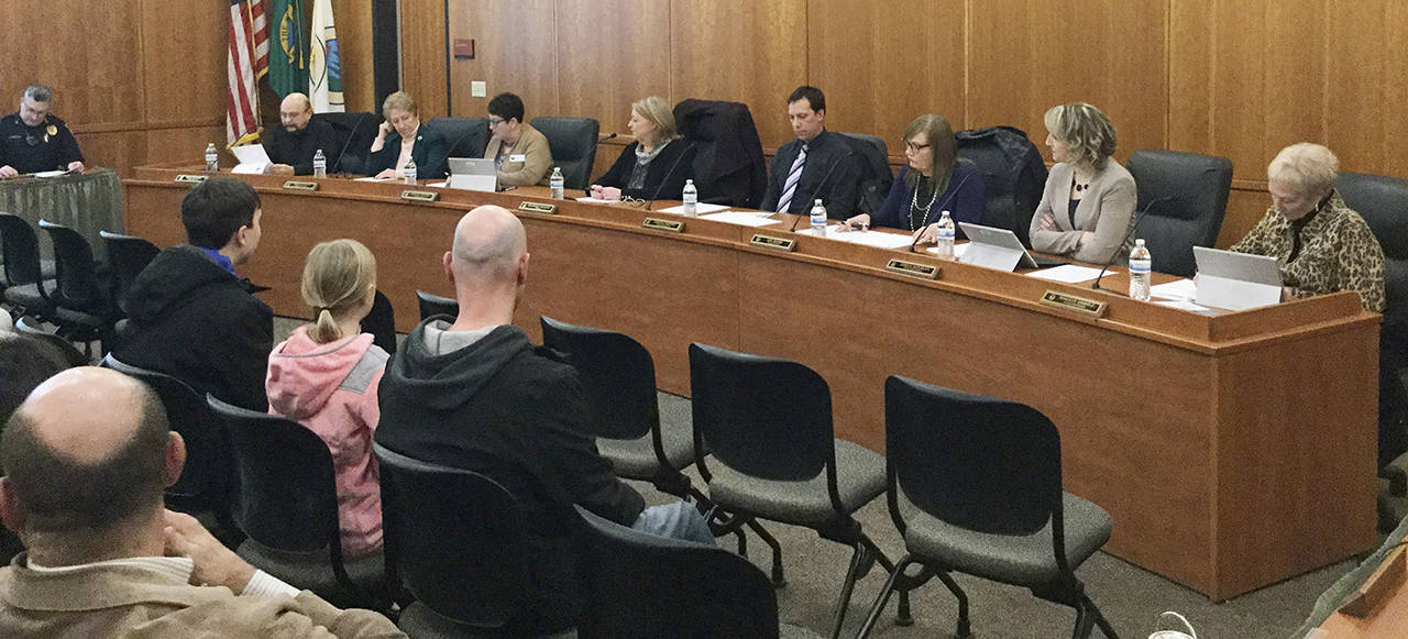 Arlington City Council. (Arlington Times, file)