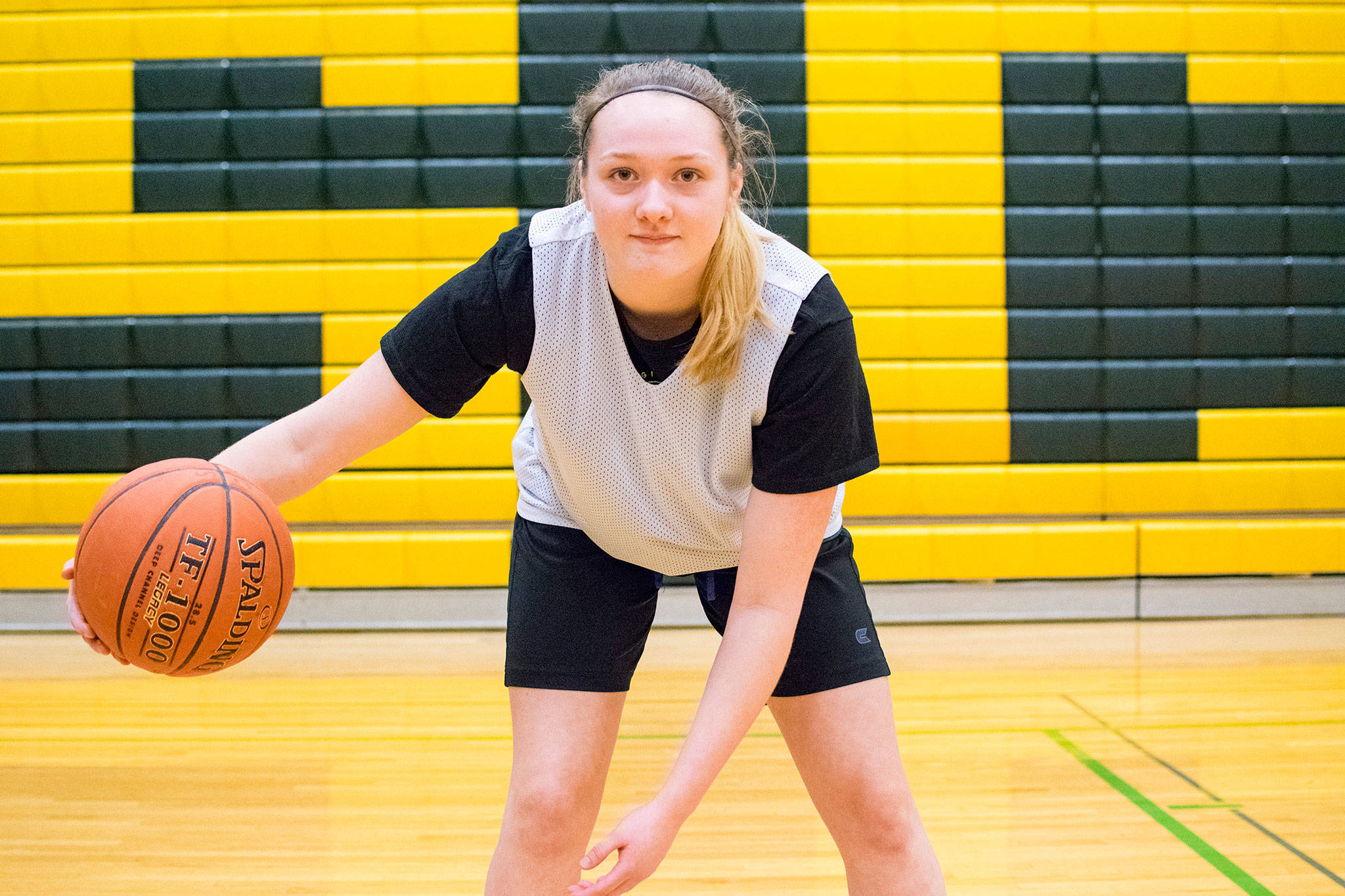 Senior guard Sydney VanNess during Shorecrest’s basketball practice on Wednesday, Feb. 12 at Shorecrest High School in Shoreline. (Katie Webber / The Herald)