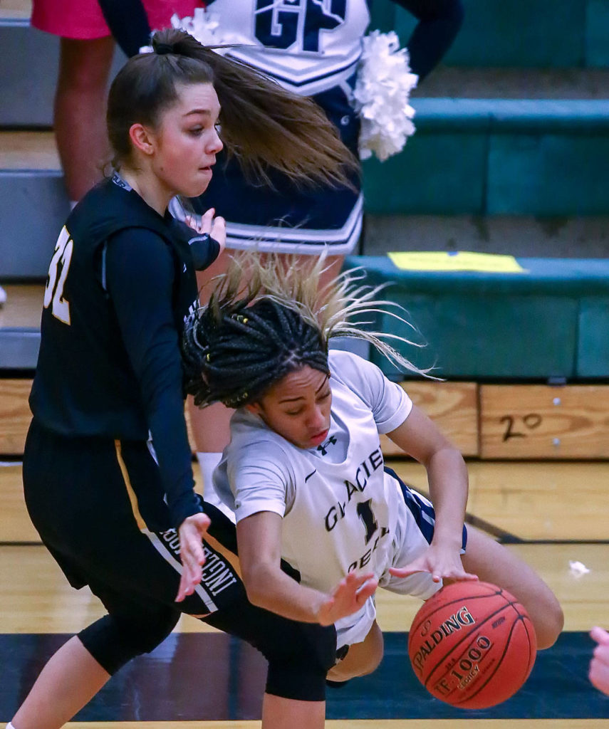 Glacier Peak defeated Inglemoor, 63-45, in a Wes-King Bi-District Tournament game Tuesday evening at Jackson High School in Mill Creek. (Kevin Clark / The Herald)
