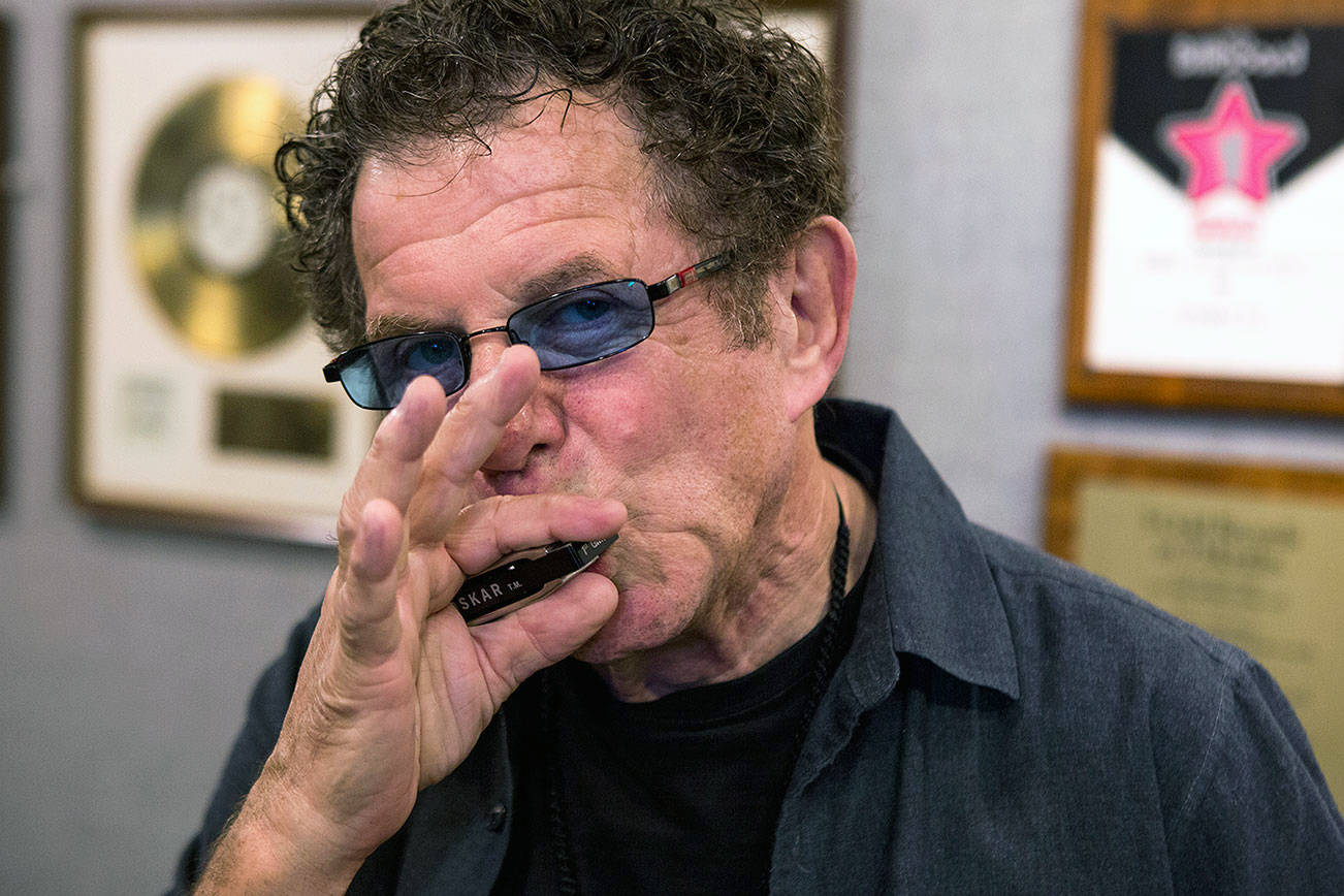 Harmonica legend Lee Oskar rallies to save Everett’s theater