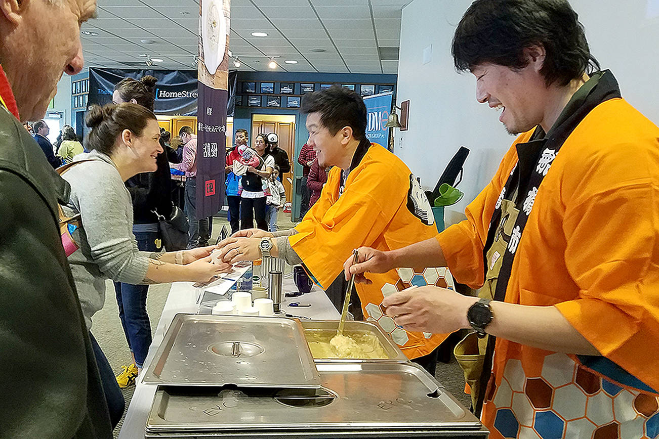 Chowder cook-off draws 11 competitors, including Japanese chef