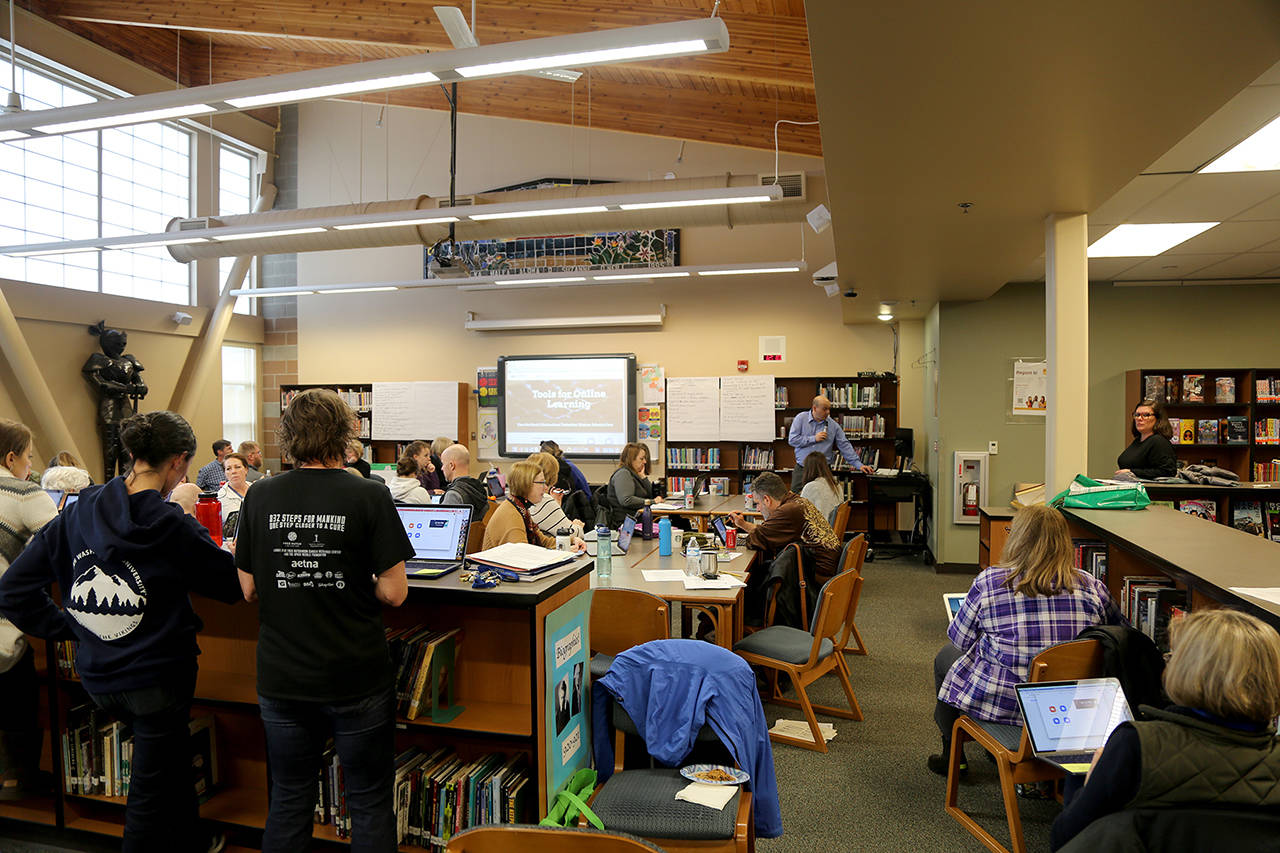 Staff at Canyon Park Middle School in Bothell received training Tuesday on online learning options. (Northshore School District)