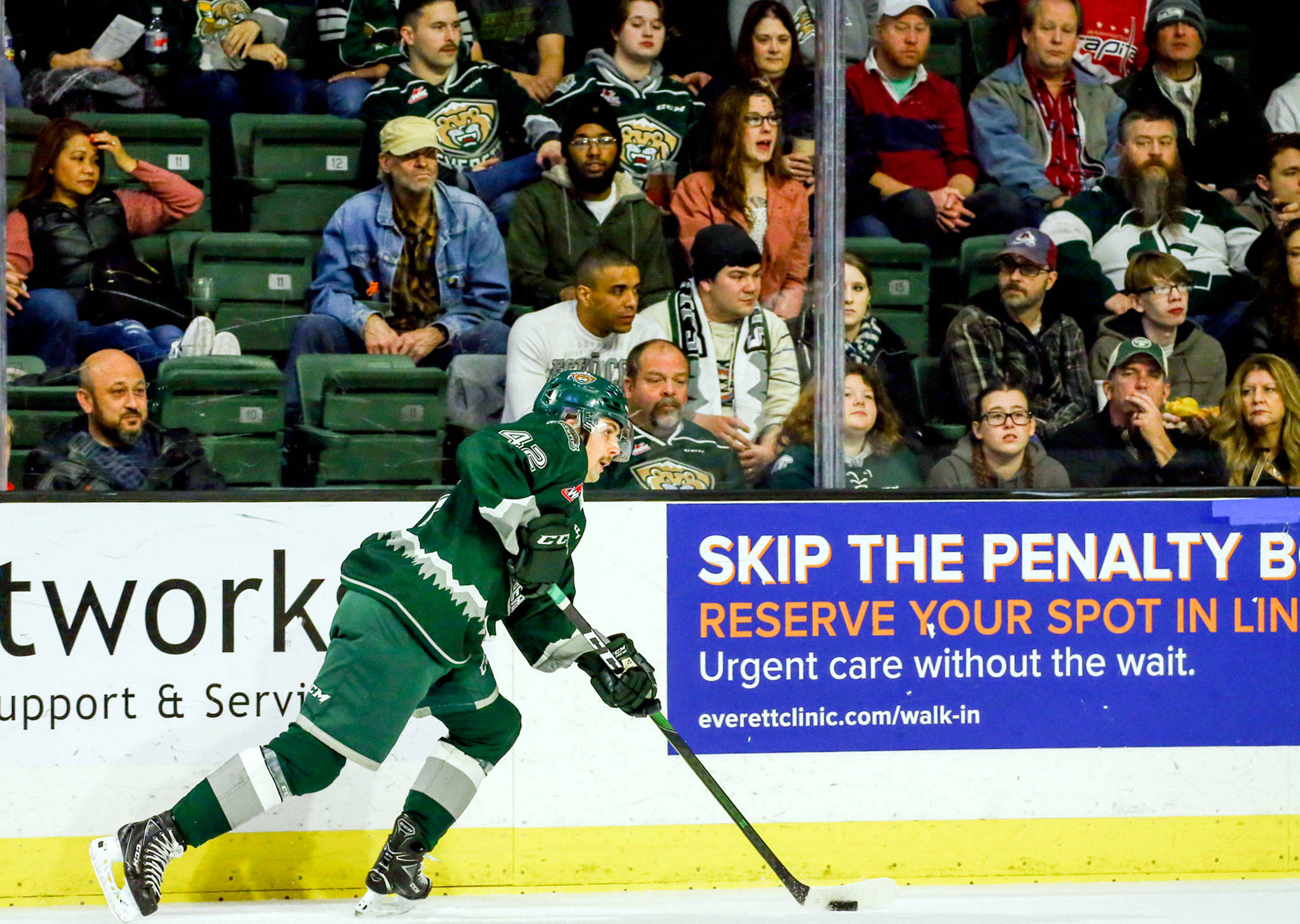 Everett’s Olen Zellweger controls the puck against the Saskatoon Blades Friday evening at Angel of the Winds Arena in Everett on November 22, 2019. The Silvertips will play Friday without fans due on-going concerns of the coronavirus pandemic. (Kevin Clark / The Herald)
