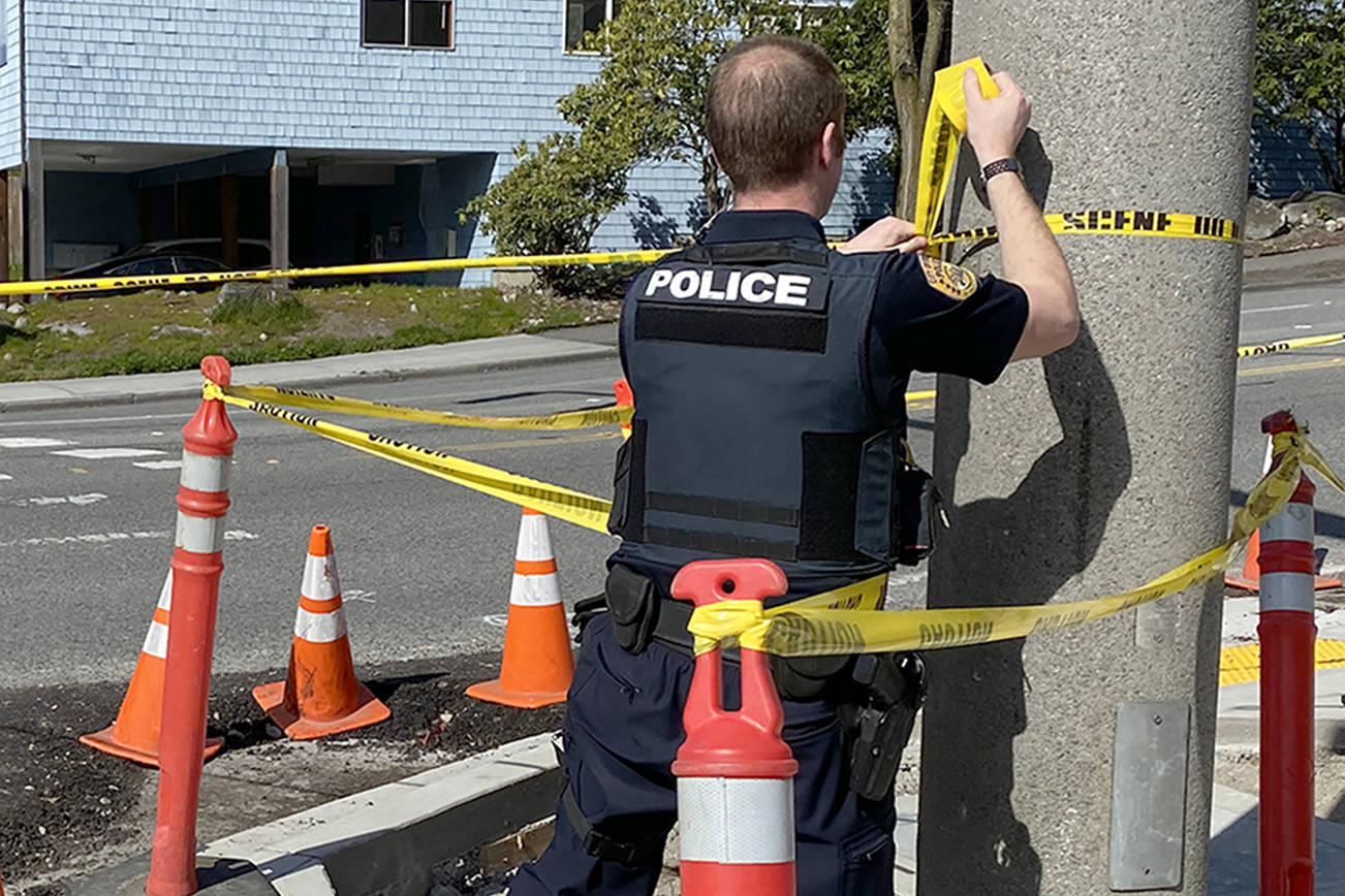 Police seek tips in deadly shooting in downtown Everett