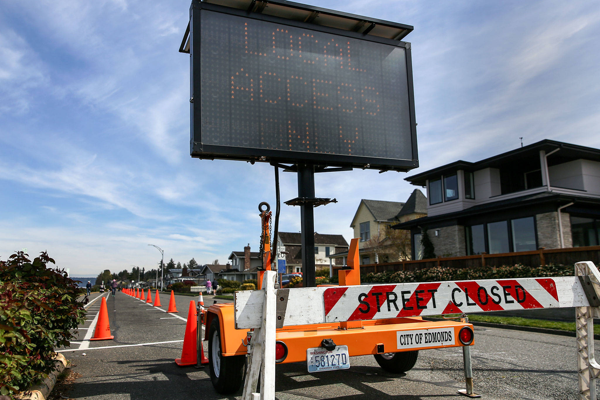 The city of Edmonds closed Sunset Avenue North to non-residential traffic, starting last Friday, because congestion was creating a hazardous situation for pedestrians. (Kevin Clark / The Herald)