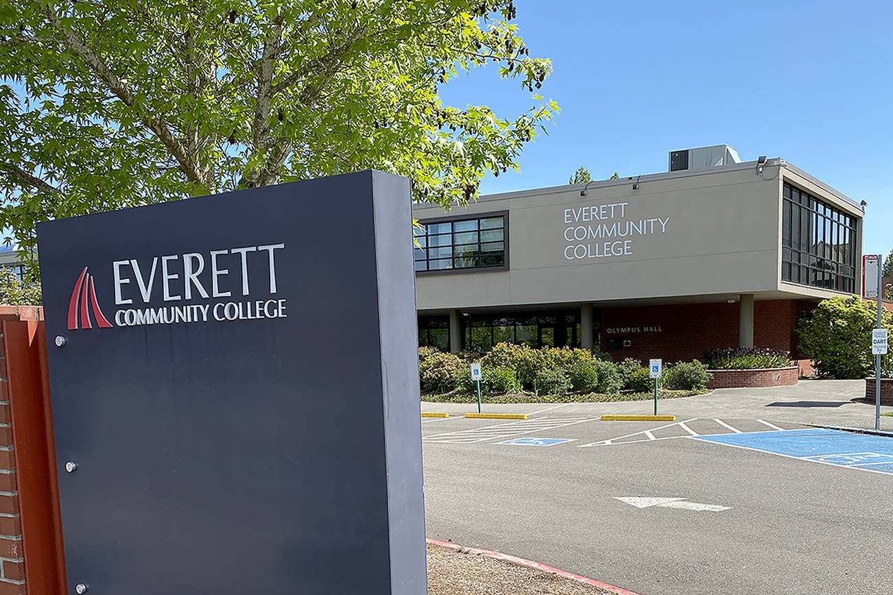 Everett Community College cuts 85 part-time positions