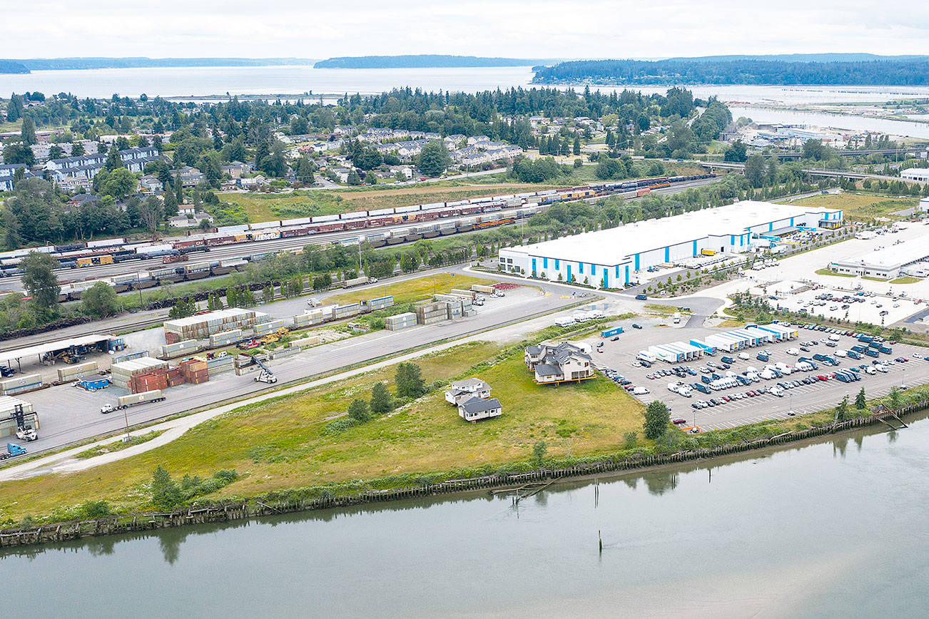 Is pollution at old mill site reaching the Snohomish River?