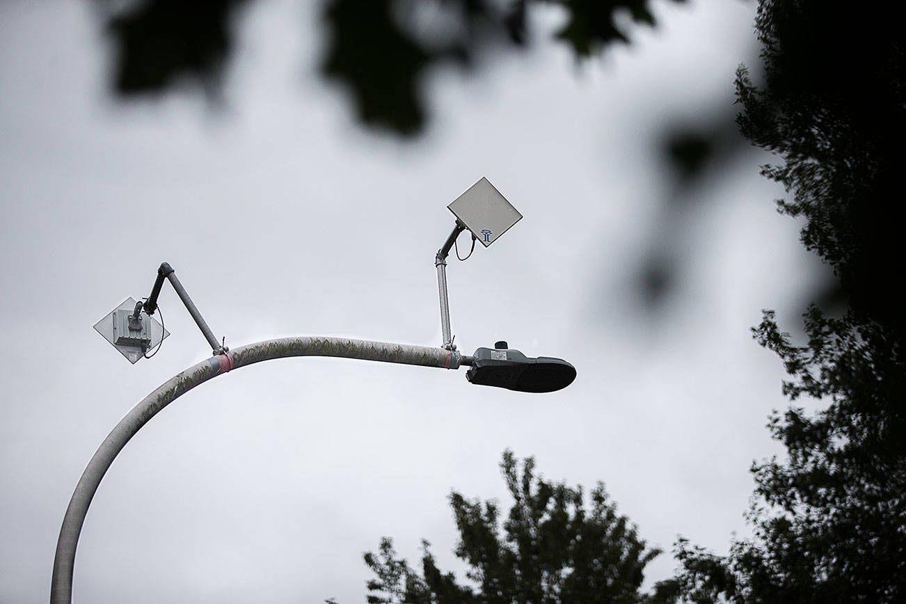 These wireless devices help Everett manage traffic