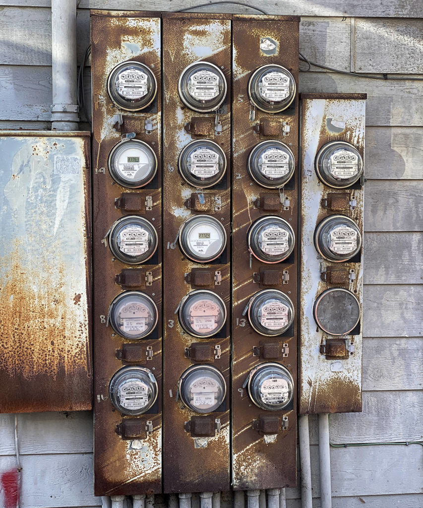 Snohomish County PUD serves 352,000 electric customers and 20,000 water users in Snohomish County. (Sue Misao / The Herald)

