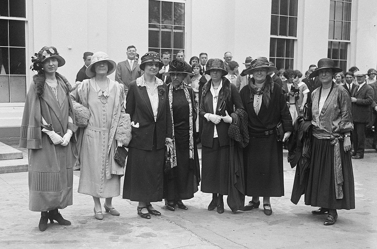 Prominent Republican women call on President Warren G. Harding at the White House to discuss the part women would play in the 1924 presidential election. (Library of Congress)