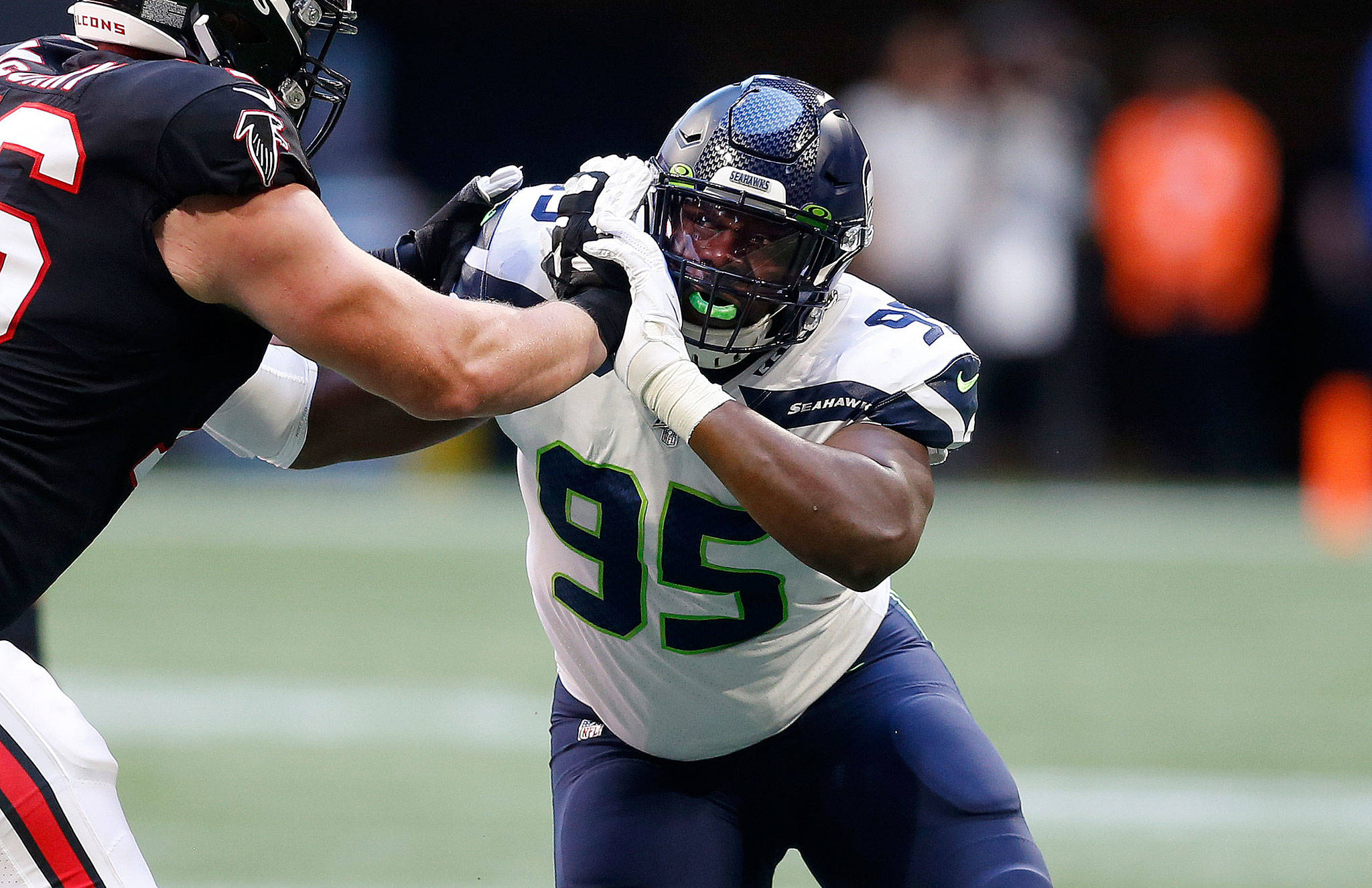 Seahawks defensive end L.J. Collier (95) rushes the passer during a game against the Falcons on Sep. 27, 2019, in Atlanta. (Michael Zarrilli/AP Images for Panini)