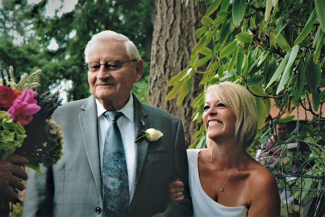 Ernest Brockmann, a German teacher and educator with the Everett School District for 50 years, with his daughter, Deanna Cameron Kelly. Brockmann, who grew up in Germany during World War II, died Aug. 25. (Brockmann family photo)