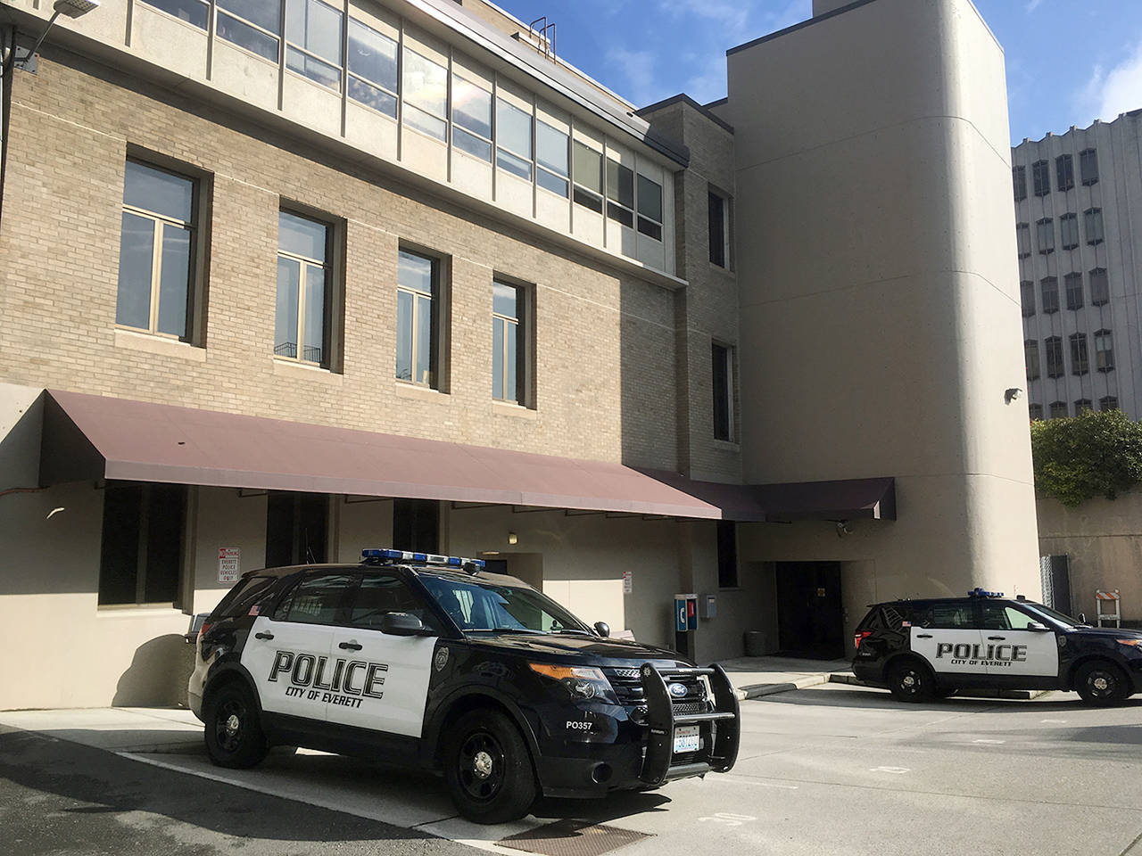 Everett City Council has approved a $6 million grant that could go toward funding up to 16 more police officers. (Herald file photo)