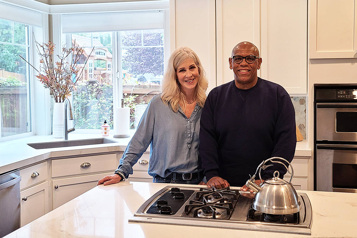 Alvin and Joanne worked with Granite Transformations to refresh their kitchen, bathroom and fireplace.