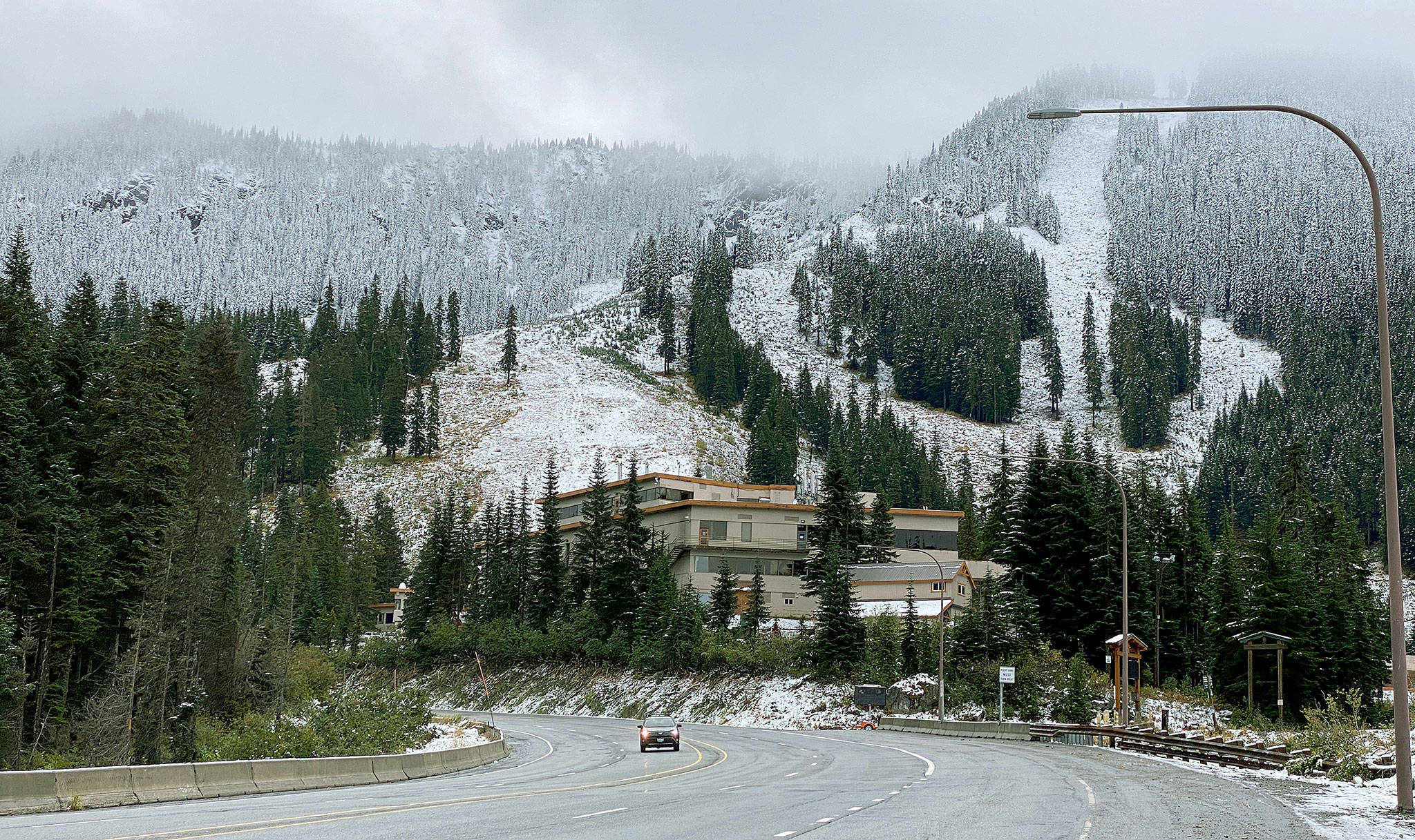 Stevens Pass at 10:30 a.m. on Sunday. (Sue Misao / The Herald)