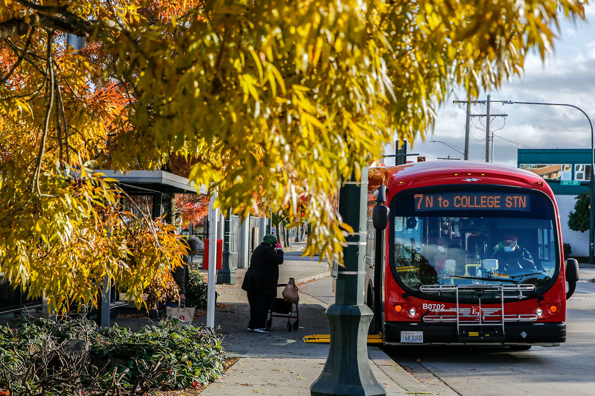 Everett Transit could keep reduced service, including Sundays and holidays, plus the cut Route 6 that connects Everett Station to College station and West Marine View Drive along the waterfront, next year. (Kevin Clark / The Herald)