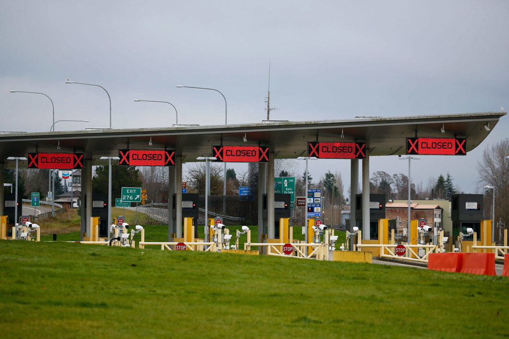 The U.S. Border is closed at the Peace Arch in Blaine. (Kevin Clark / The Herald)
