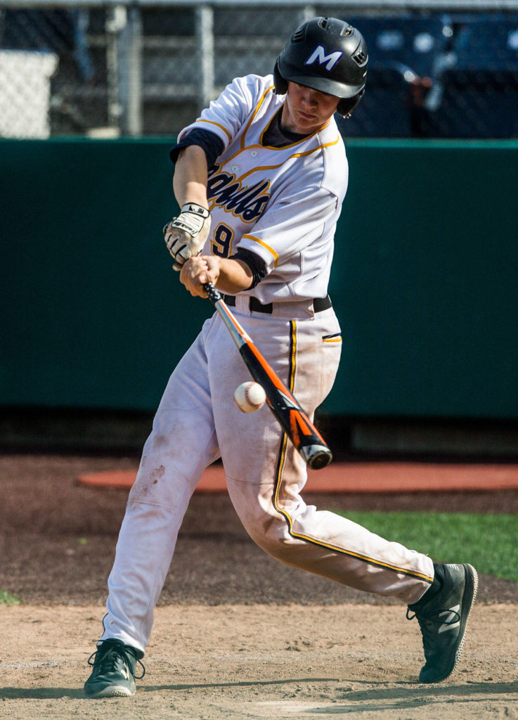 Everett cleanup hitter Aaron Robertson went 2-for-3 and drove in four runs on a pair of extra-base hits. (Olivia Vanni / The Herald)
