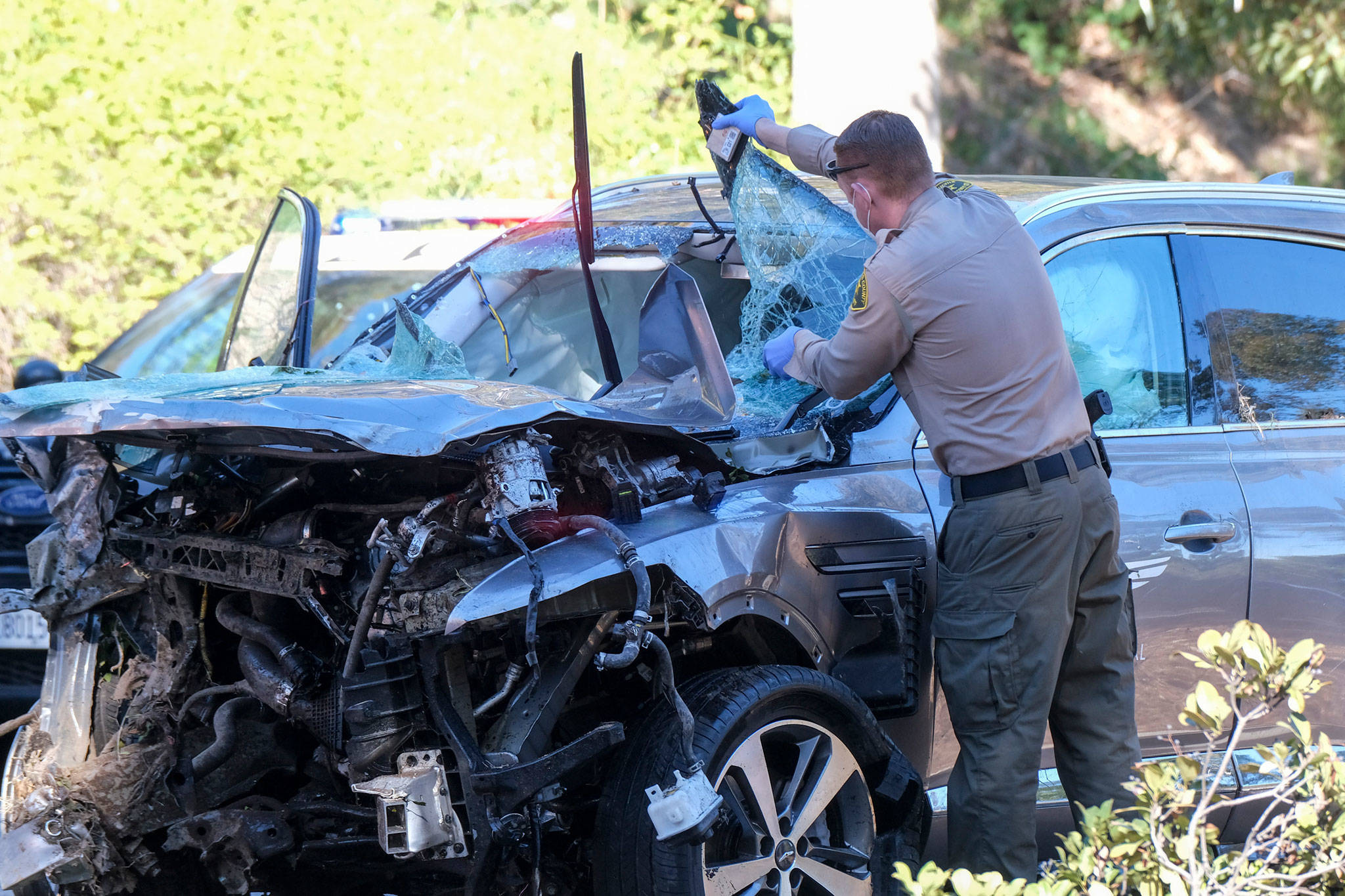 L A Sheriff Calls Tiger Woods Crash Purely An Accident Heraldnet Com