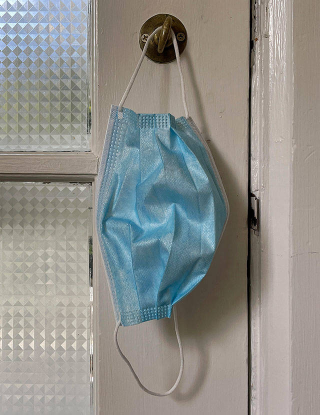 Some businesses have dropped their masking requirements. Health officials say it’s important that people who are not vaccinated continue to wear them. (Chuck Taylor / The Herald)