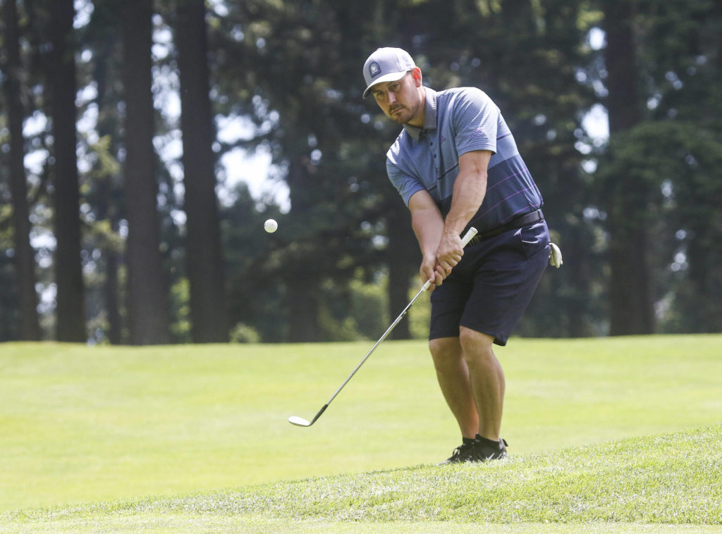 Dominic VanDaveer tees off during the final round of the Snohomish County Amateur golf tournament held at the Everett Golf & Country Club on Monday, May 31, 2021 in Everett, Washington. (Andy Bronson / The Herald)
