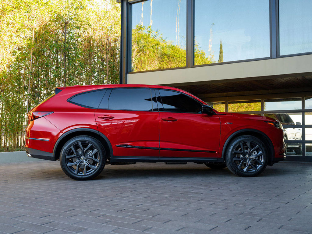 The 2022 Acura MDX has a seven-passenger cabin with 48 cubic feet of cargo space when third-row seats are folded. (Manufacturer photo)
